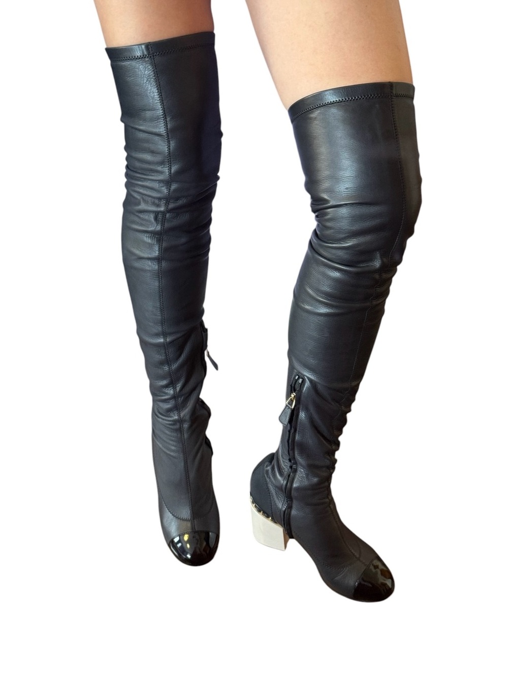 Chanel black leather Over-The-Knee Women's Boot with chain Accent Heel cc logo - Picture 5 of 16